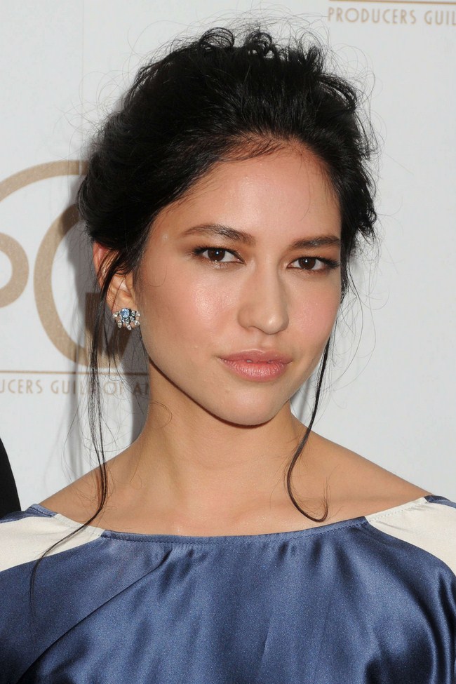 Sonoya Mizuno sexiest pictures from her hottest photo shoots. (4)
