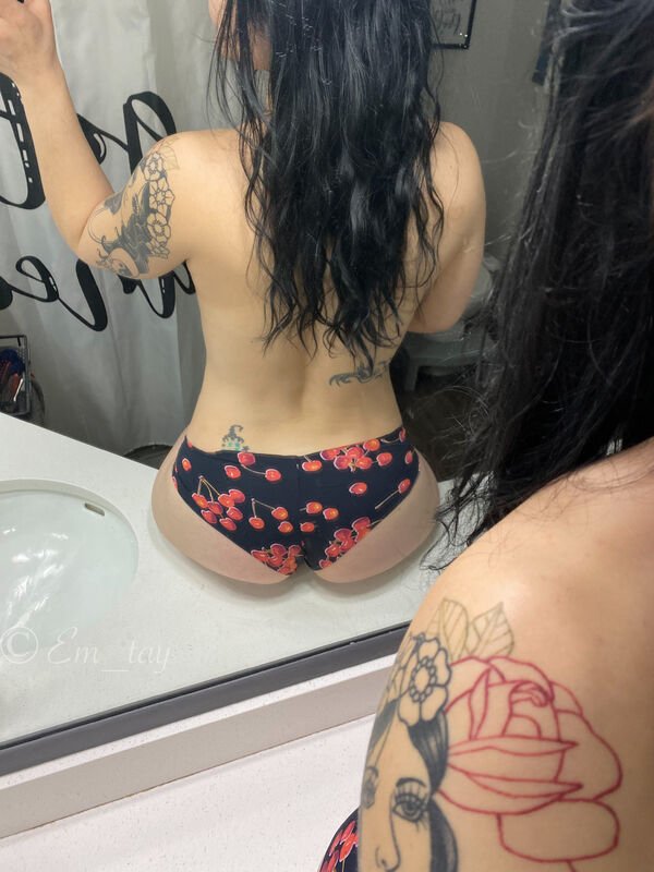 29 Sexy Tattooed Girls 205