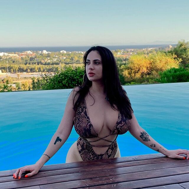 Sanna Meira, A Brazilian Model With Incredibly Massive Tits