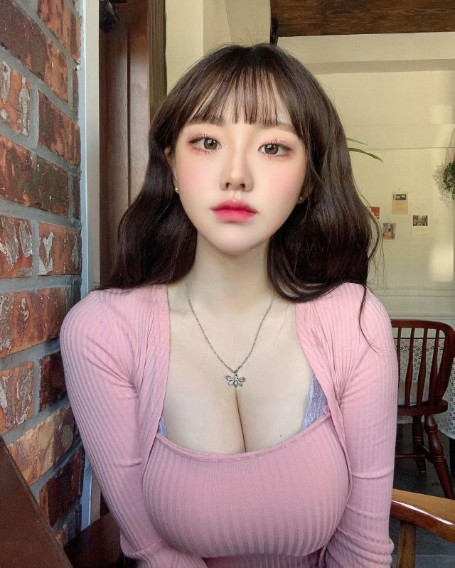 Sejinming, A Korean Hotties With Super Big Boobs