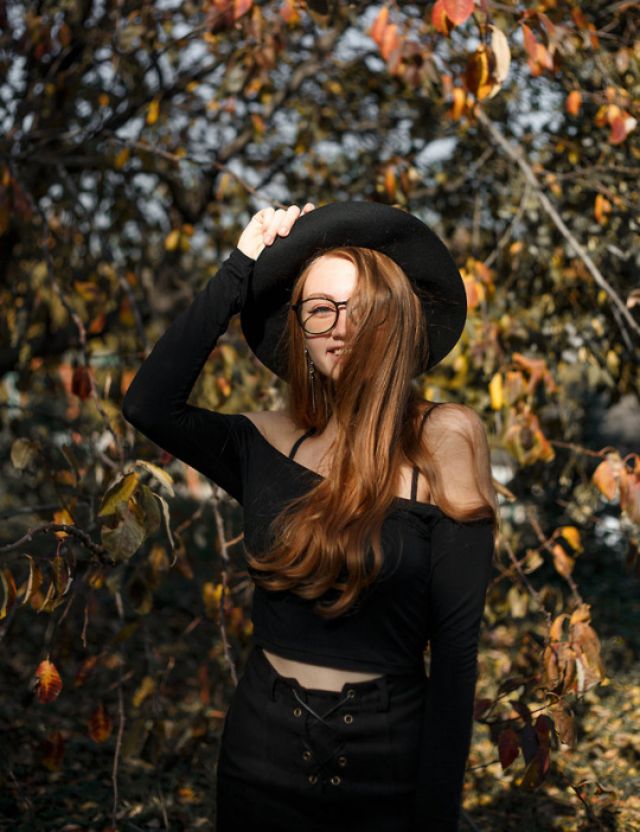 Ann Umbird, A Stunning Model With Beautiful Redheads