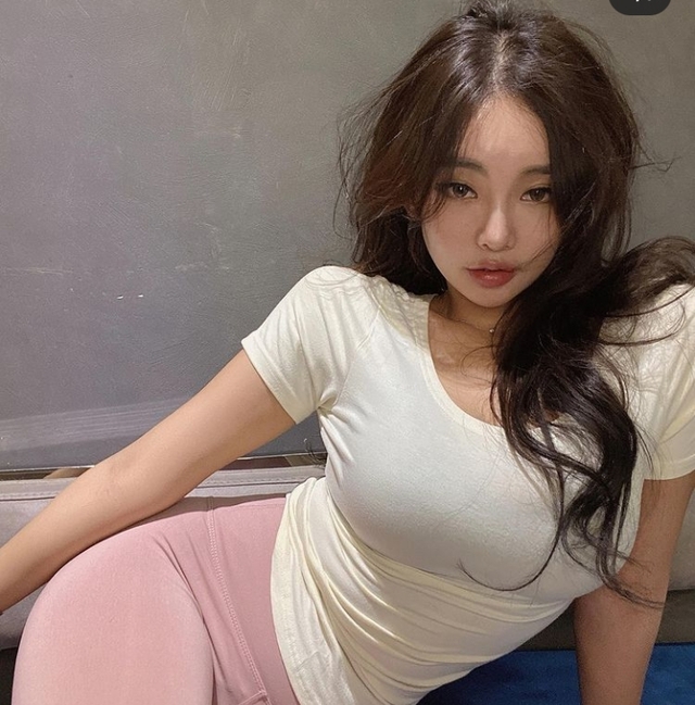 Jeee622, A Cute Model and Instagram Star From Korea