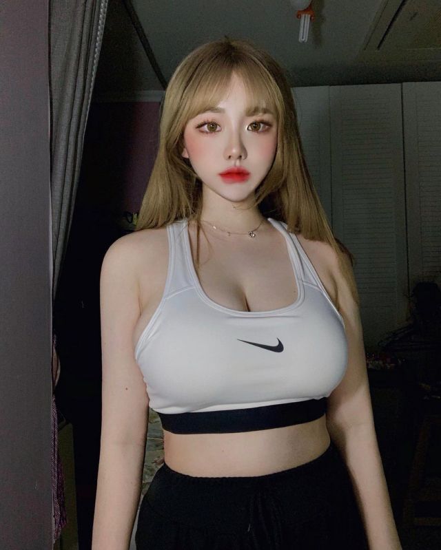 Sejinming, A Korean Hotties With Super Big Boobs