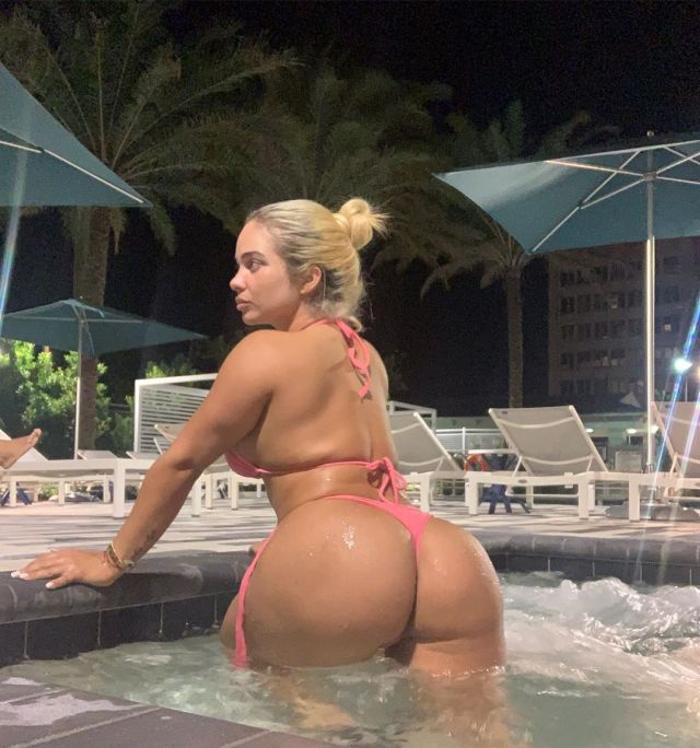 Mia Rivero, Amazing Thick Butt Babe From United States