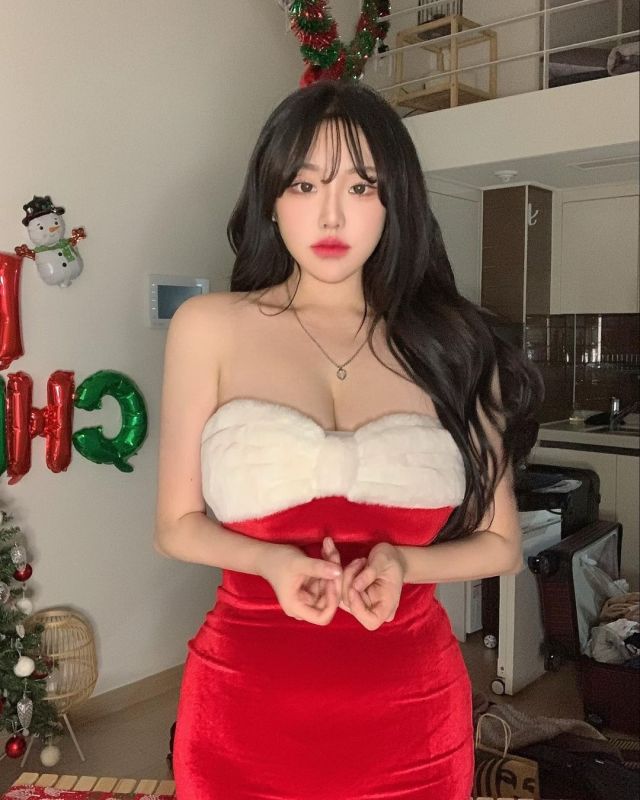 Sejinming, A Korean Hotties With Super Big Boobs