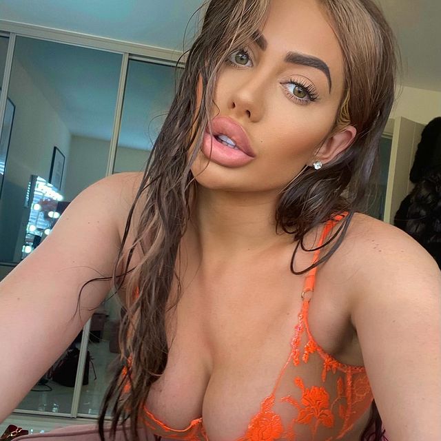 chloegshore1 instagram photos 122