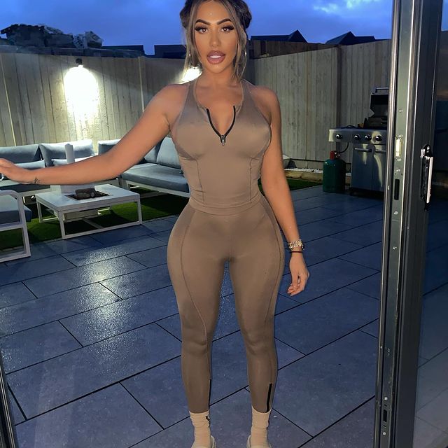 chloegshore1 instagram photos 130