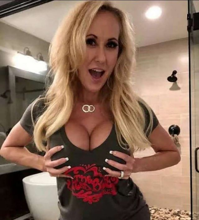 Brandi Love, American Hot Milf With Perfect Body