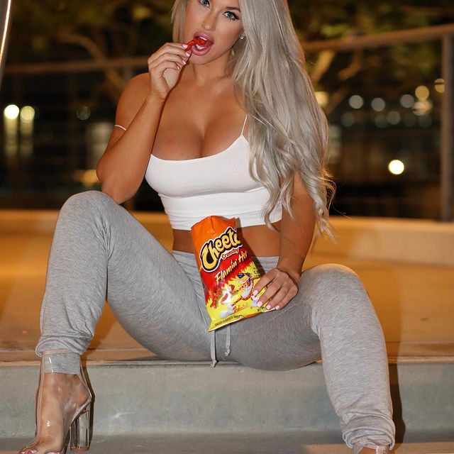 lacikaysomers instagram photos 54