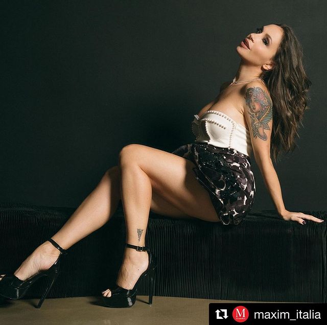 malena.official instagram photos 102