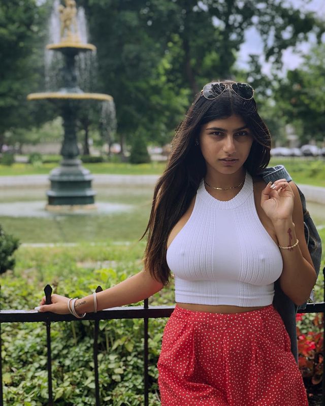 miakhalifa instagram photos 51