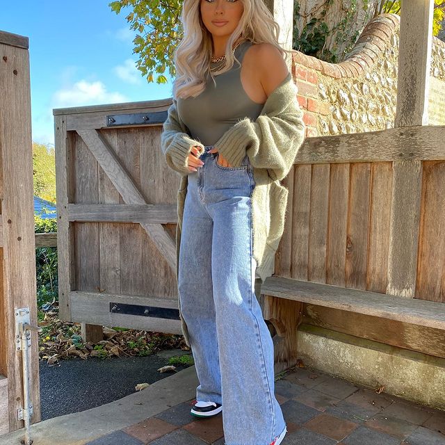 saffronbarker instagram photos 141