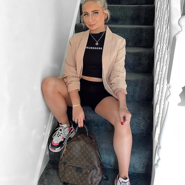 saffronbarker instagram photos 146