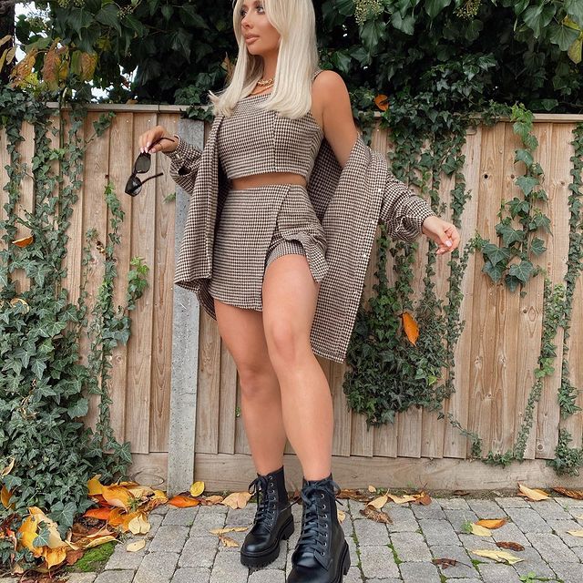 saffronbarker instagram photos 88