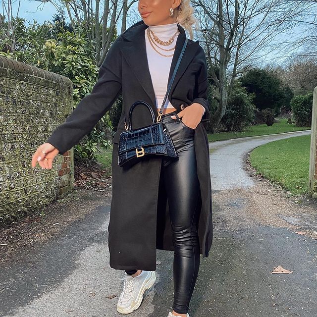 saffronbarker instagram photos 98