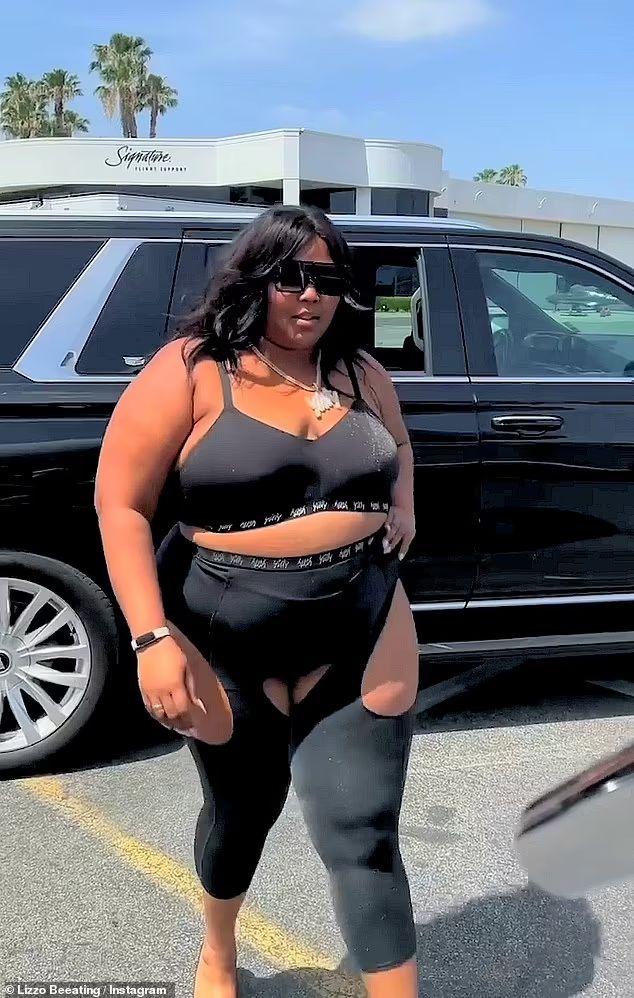 Breaking Body Boundaries- Lizzo Wears A Highly Revealing Outfit 23