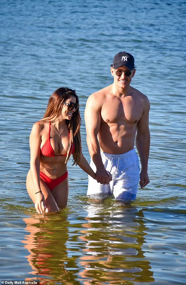 From Co-Stars To Couple- Carolina Sandoz And Daniel Holmes Affair Gathers Attention-Cum-Criticism Everywhere, As The Couple Was Spotted Kissing At A Beach! 20