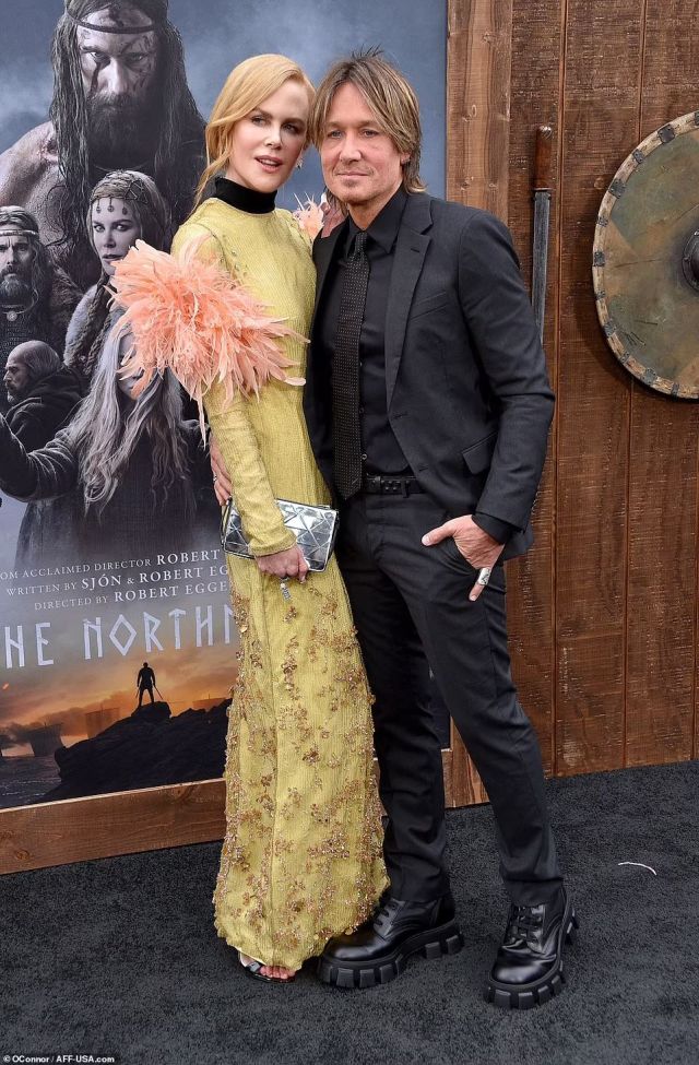 Sharing Intimate Moments At Red Carpet- Nicole And Keith Appeared For The Premiere Night 3