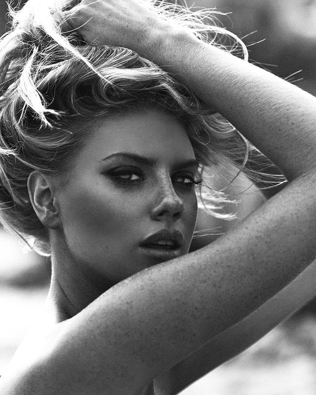 charlottemckinney instagram photos 144