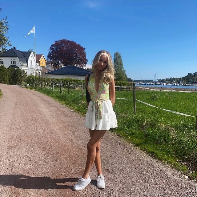 emmaellingsenn instagram photos 31