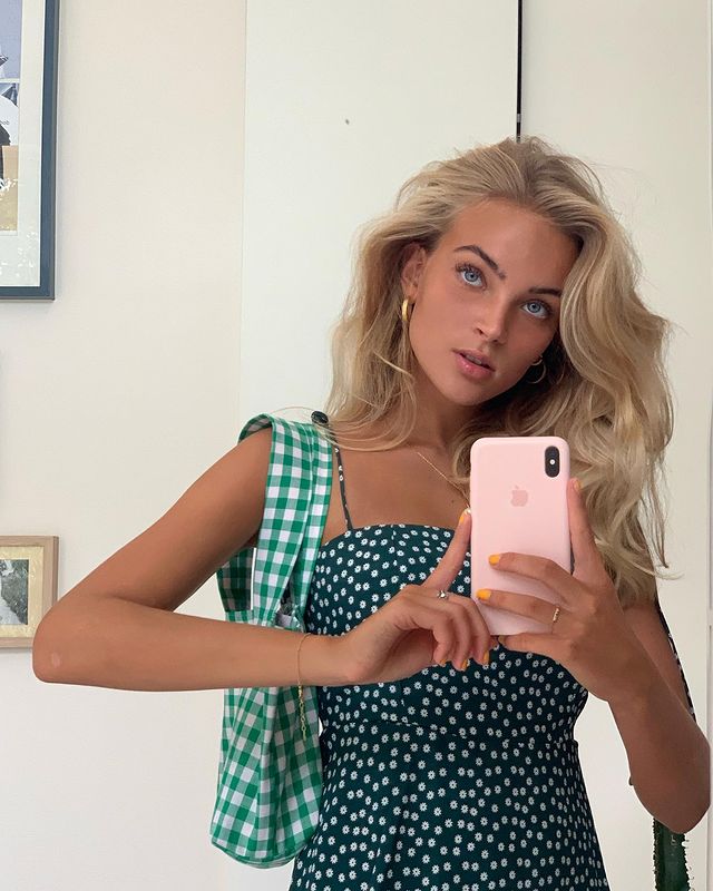 emiliasilberg instagram photos 81