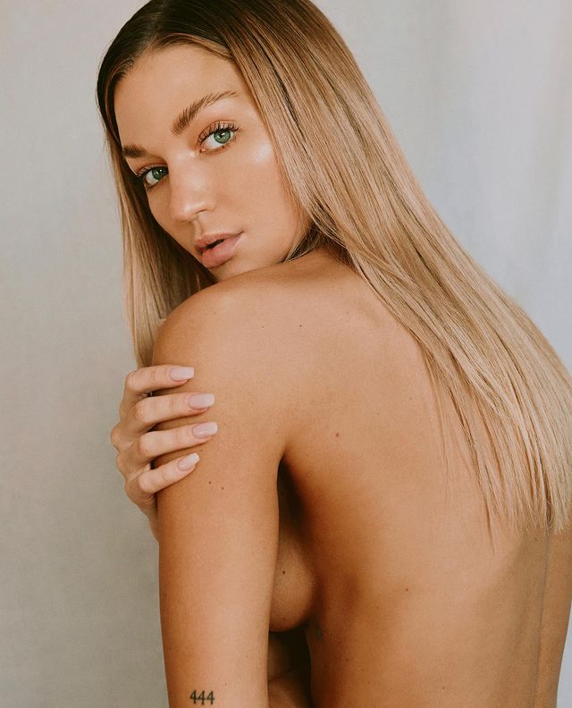 erikacostell instagram photos 143