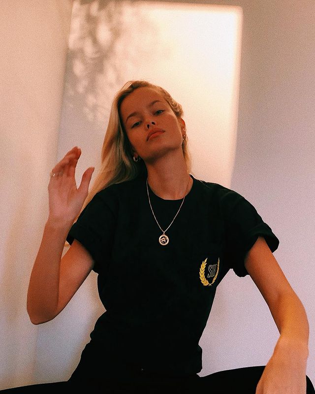 frida_aasen instagram photos 133