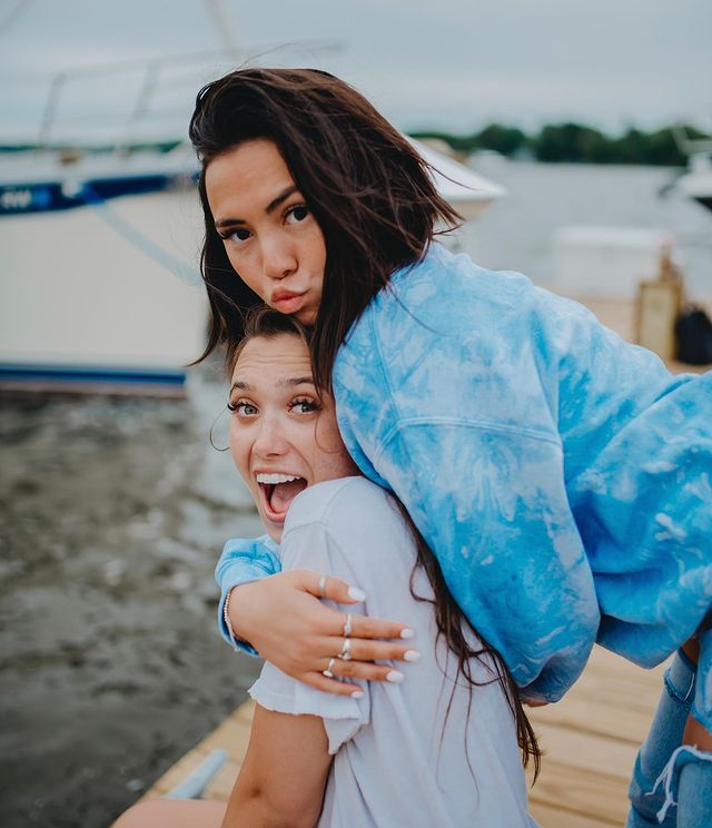 hannahmeloche instagram photos 100