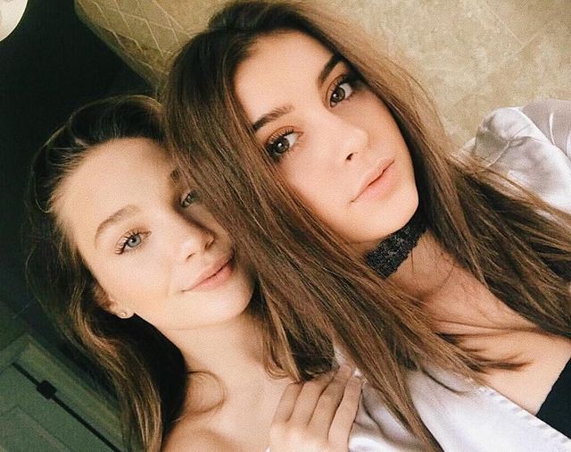 kalanihilliker instagram photos 13