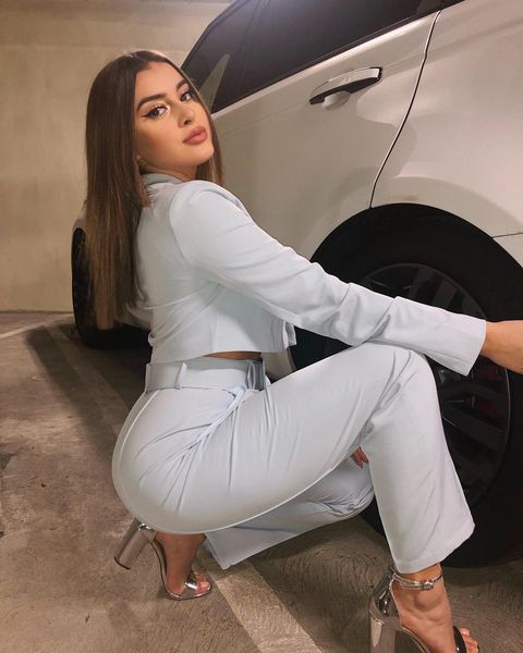 kalanihilliker instagram photos 134