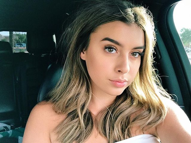 kalanihilliker instagram photos 142