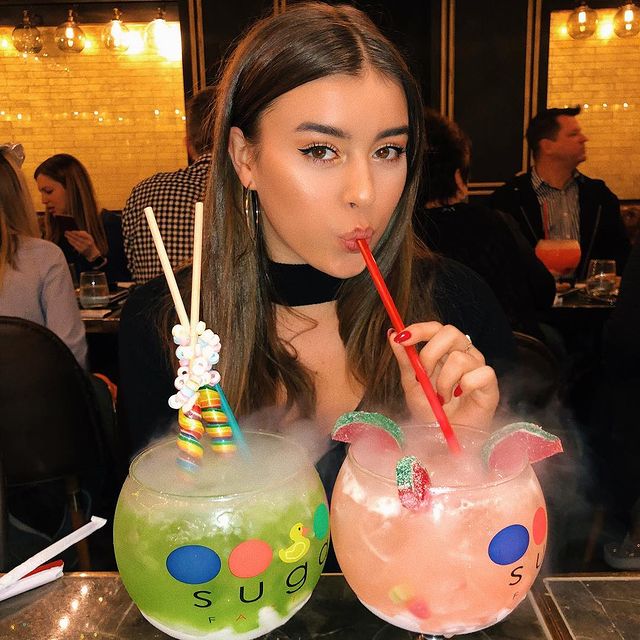 kalanihilliker instagram photos 44