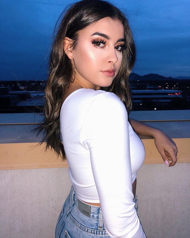 kalanihilliker instagram photos 83