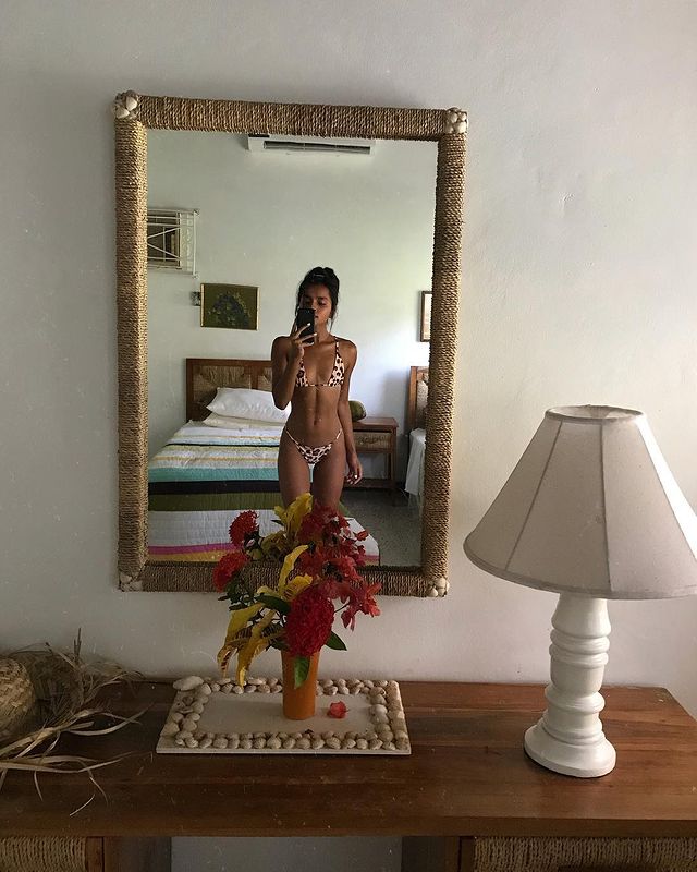 vanessaarieltorres instagram photos 83