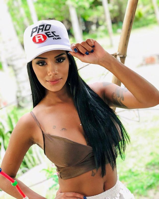 vanessachavees instagram photos 79