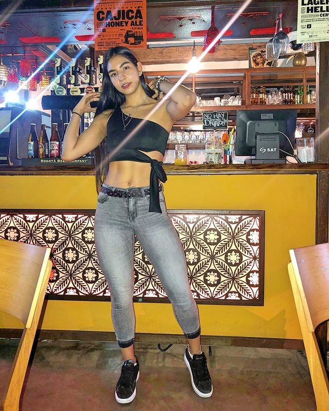 camilasanchez008 instagram photos 47