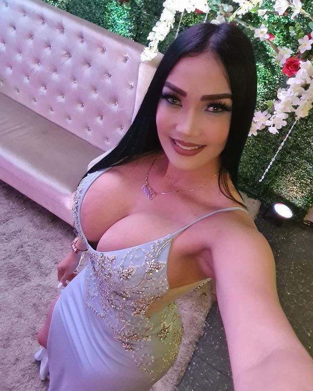 karenoliveeros instagram photos 61