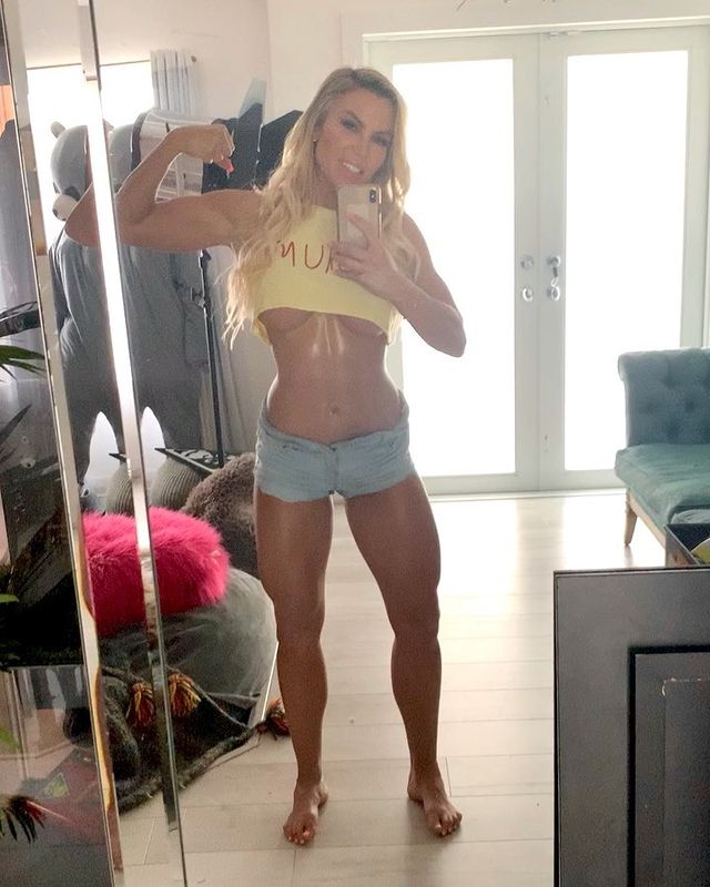 laurendrainfitness instagram photos 55