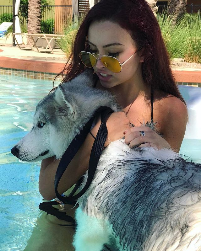 samcheyenne instagram photos 43